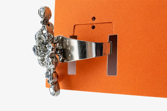 Elegant design women's ring
